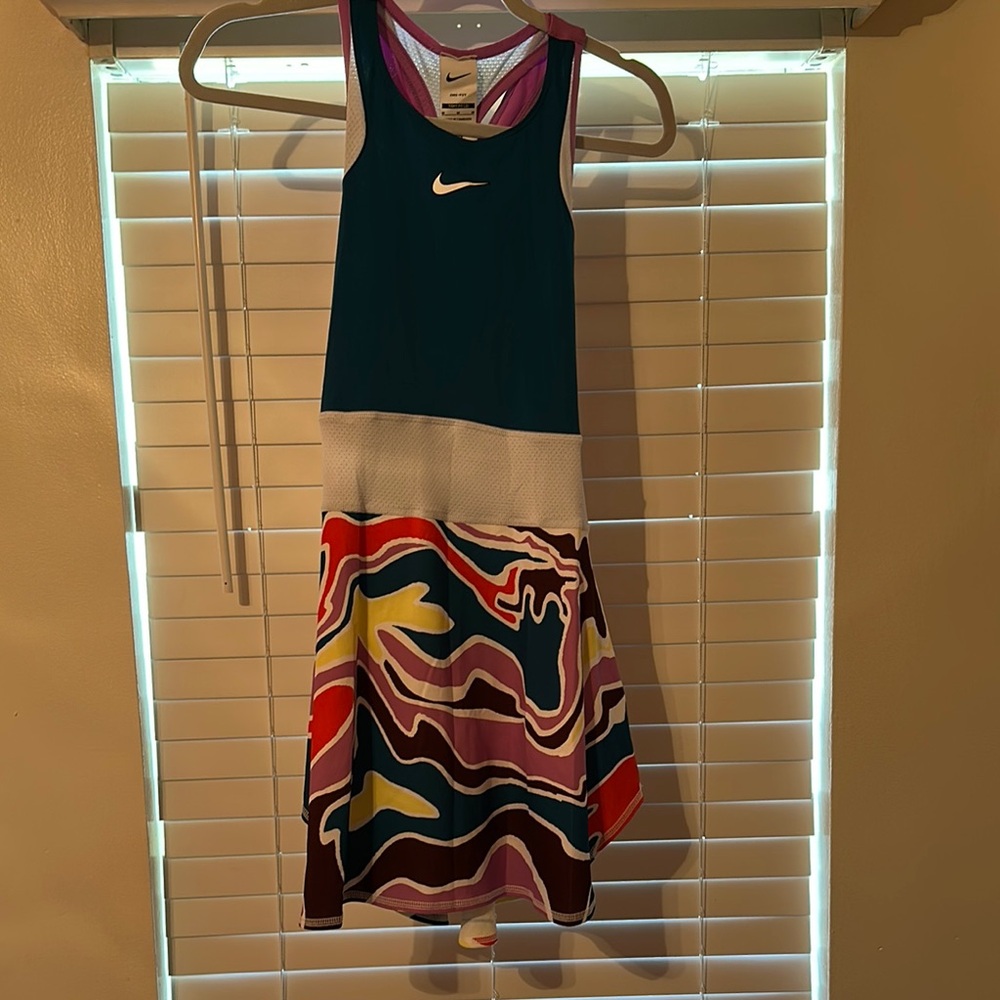 Nike Colorful Patterned Dress